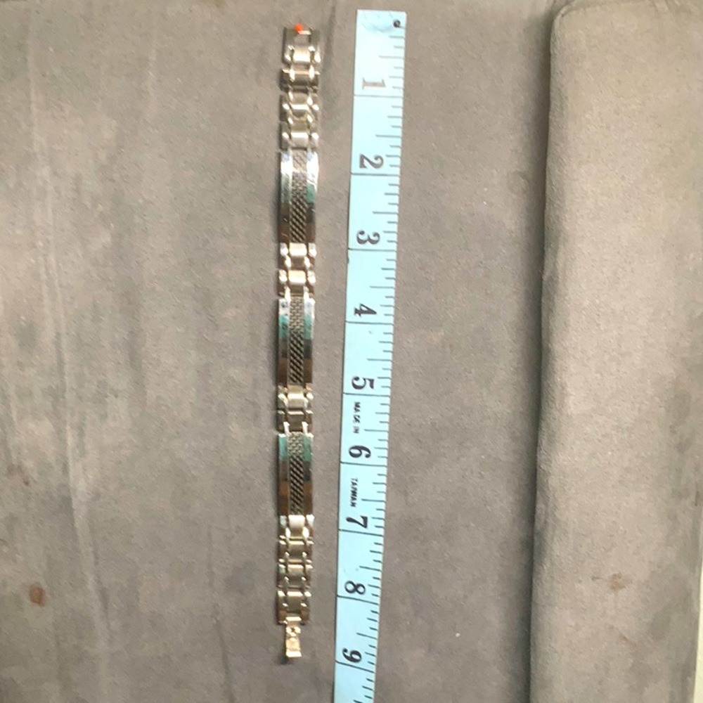 Men’s stainless steel bracelet